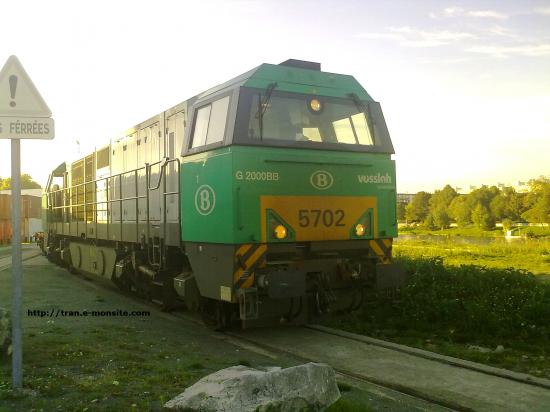 Locomotive diesel G 2000 Belge de B cargo en manoeuvre