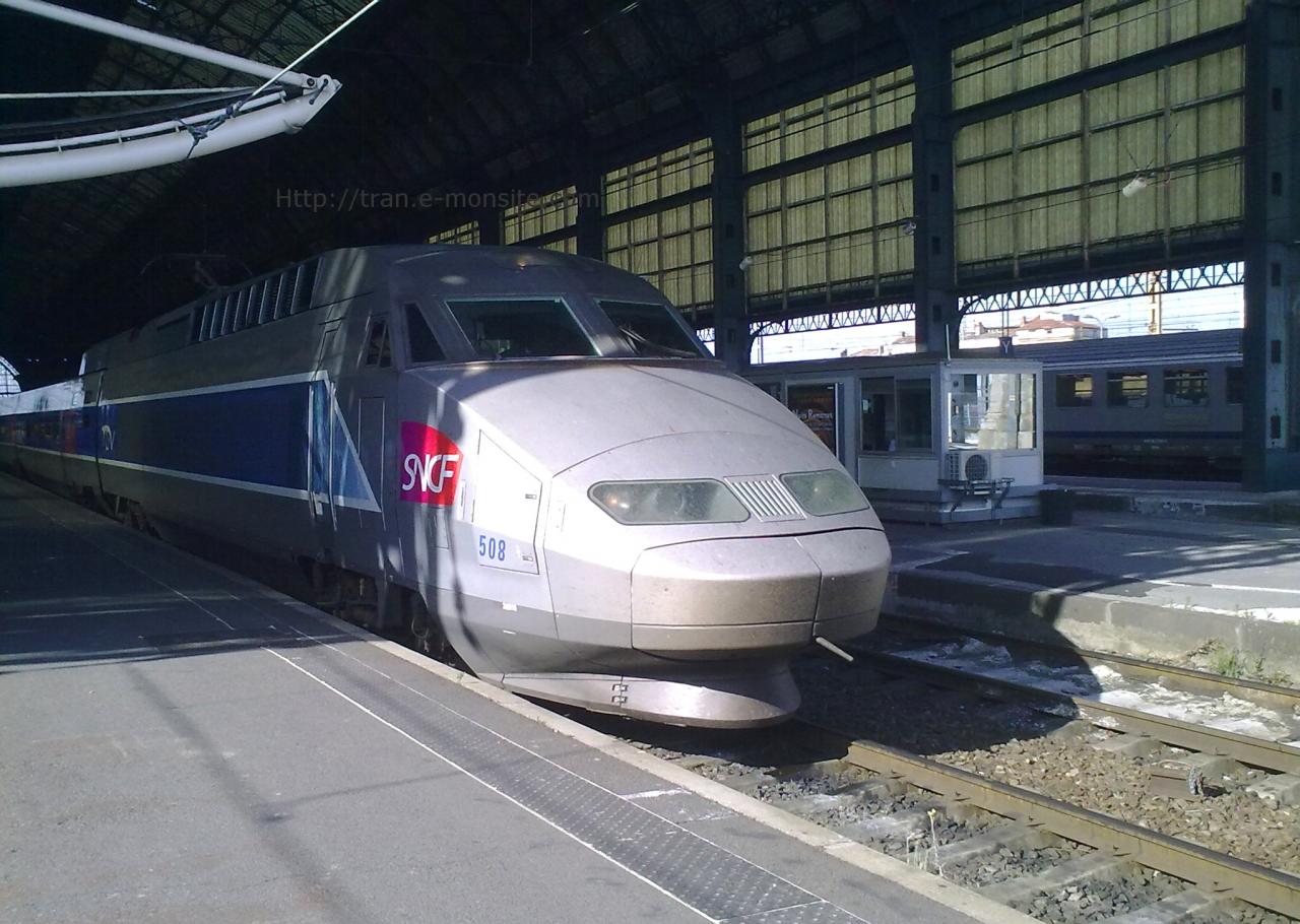 TGV Atlantique en gare de Bordeaux