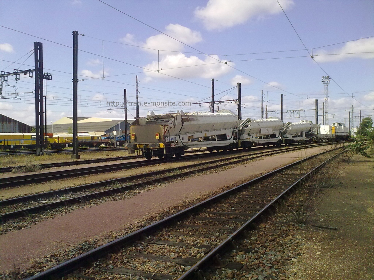 Train de travaux  Pichenot Bouillé en gare de Saint Pierre des Corps