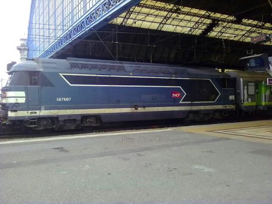 BB 67607 en tête du train corail intercité Bordeaux/Nantes