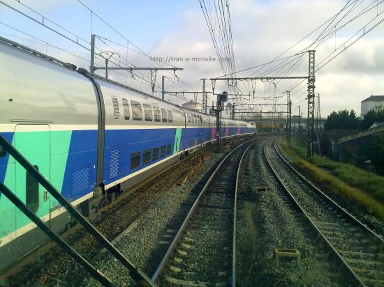 TGV Duplex quittant la gare de Saint Pierre des Corps vu depuis une BR 186 ECR