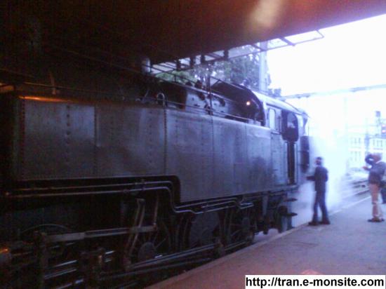 Locomotive à vapeur sncf 141 TD 740 en gare de bordeaux le 7/06/2009
