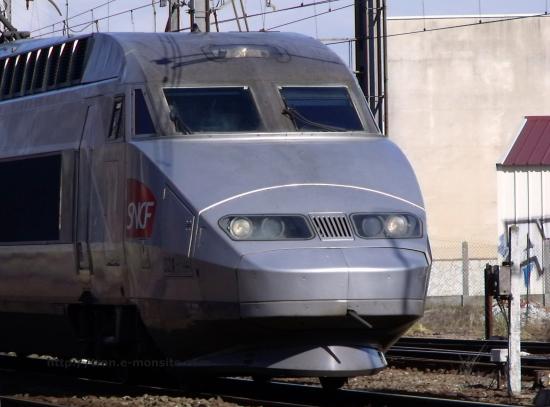 TGV Atlantique quittant Bordeaux le 19/02/10