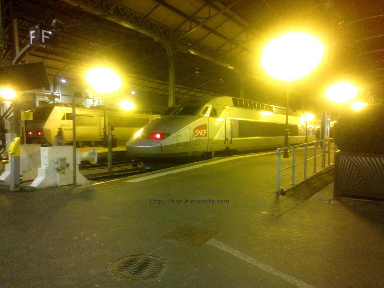 TGV Atlantique en gare de Tours