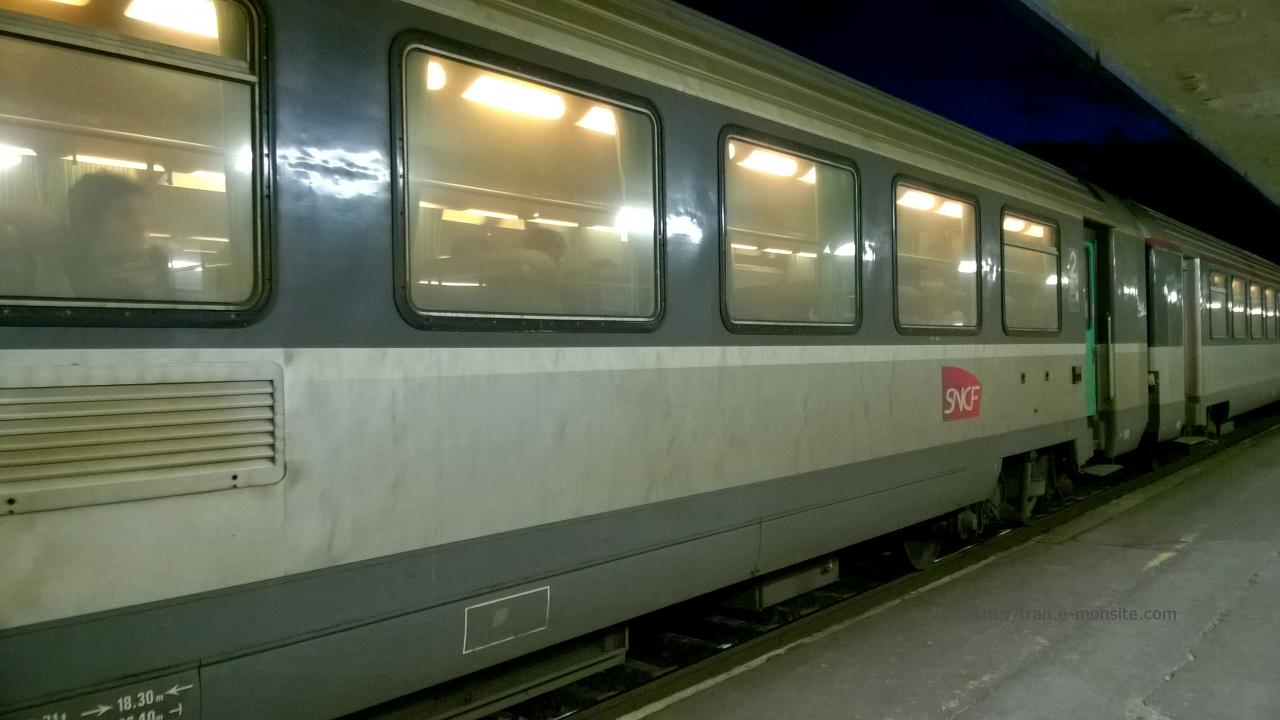 Train intercité Eco Bordeaux/Paris en gare de Saint Pierre des Corps