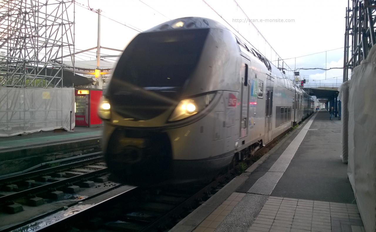 Regio 2N entrant en gare de Bordeaux